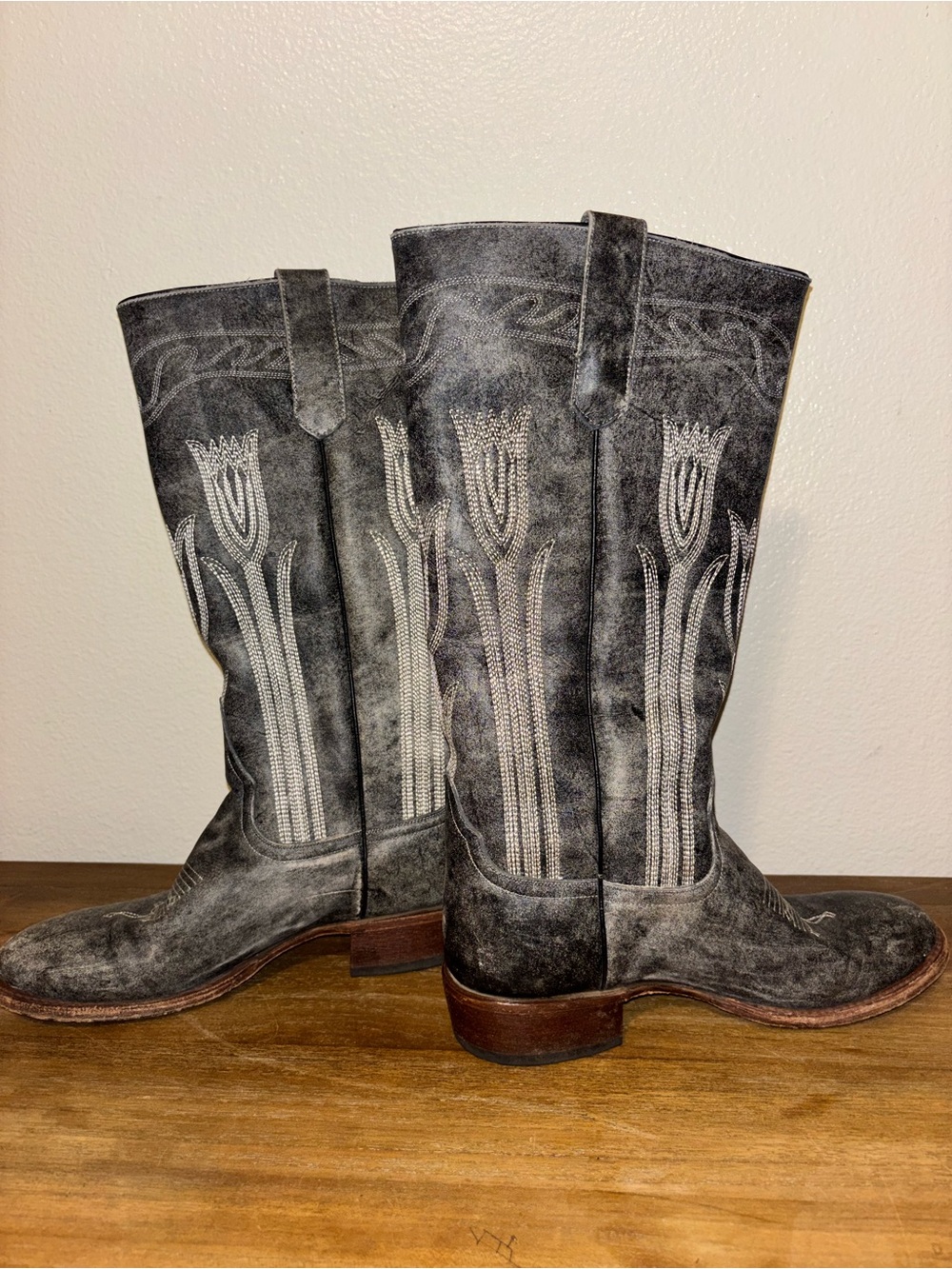 Macie Bean Women’s Tall Flower Tulip Western Boot 9.5 - Picture 2 of 7